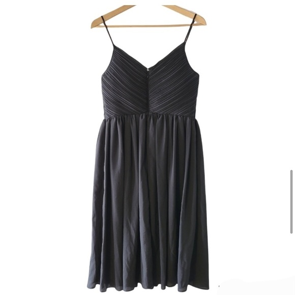 Banana Republic Strappy Crossover V-neckline Pockets Mini Dress Black Size  6. - Picture 8 of 9